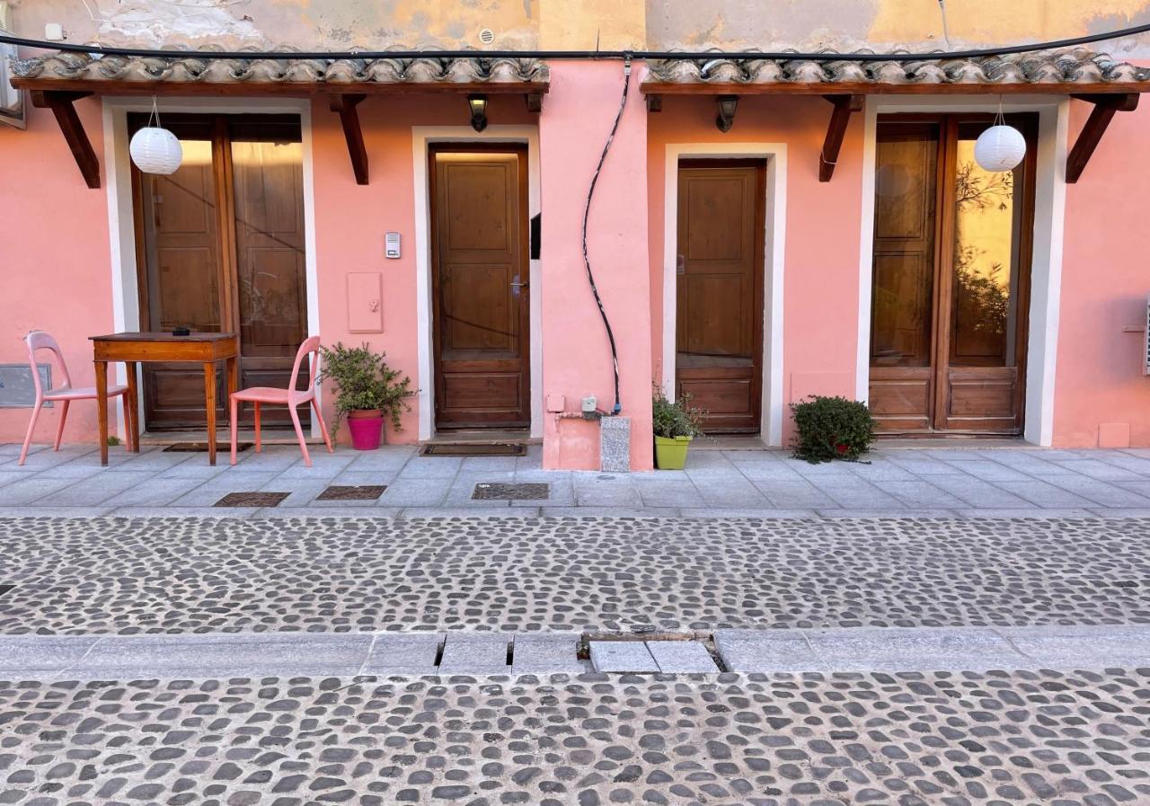 The Heart Of Cagliari, Cozy 2 Bedroom Apartment מראה חיצוני תמונה